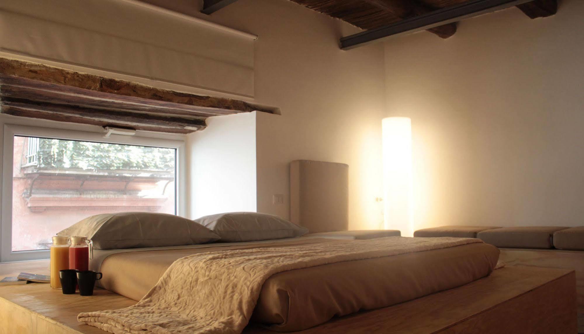 คาซา ลาตินา Bed & Breakfast เนเปิลส์ ภายนอก รูปภาพ